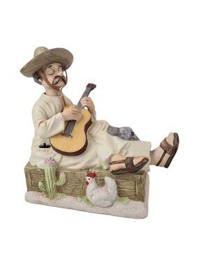 Melody in Motion "South Of The Border" Guitarman Figure Mechanism Vintage W15